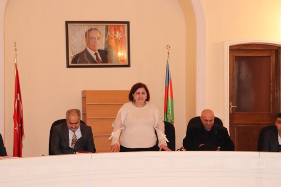 "Qalib Sərkərdə" - QƏLƏBƏMİZ barədə kitab nəşr olundu - FOTOLAR