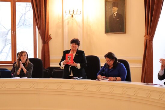 "Qalib Sərkərdə" - QƏLƏBƏMİZ barədə kitab nəşr olundu - FOTOLAR