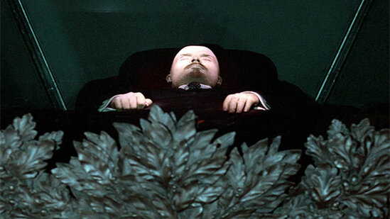 Leninin cəsədi mavzoleydən çıxarılacaq? – Kremldən cavab