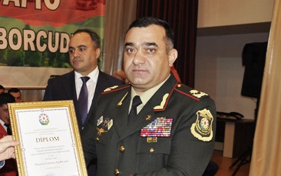 2005-ci ildə baş leytenant idi, dünən general-leytenant oldu