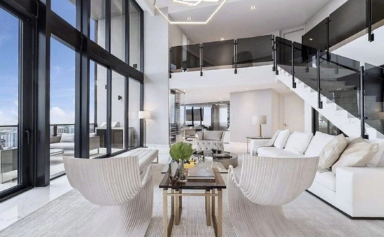 Messi milyon dollarlıq bu evini satır