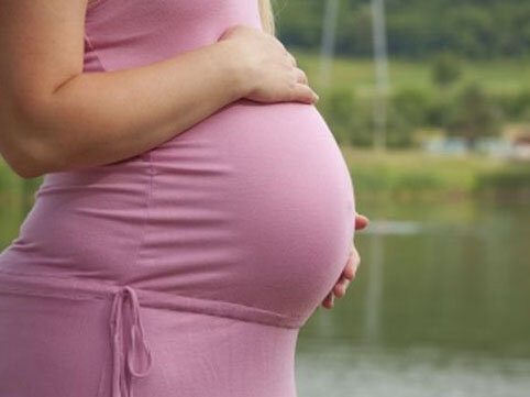 Azərbaycanda dəhşət: Qadın və bətnindəki körpə öldü