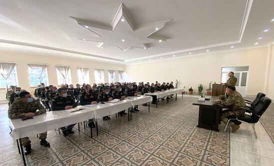 Azərbaycan ordusunun Baş Qərargah rəisi Quru Qoşunlarında olub - FOTO
