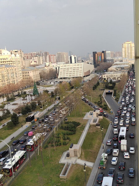 Bakının mərkəzi yolları və prospektlərində hərəkət dayandı - VİDEO/FOTO