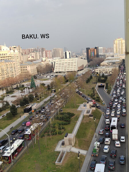 Bakının mərkəzi yolları və prospektlərində hərəkət dayandı - VİDEO/FOTO