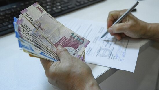 Əmək pensiyaları nə qədər artacaq? - Deputat açıqladı