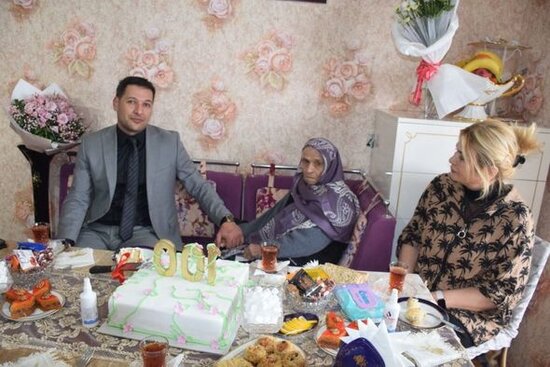 Qubanın ən yaşlı sakininin 100 yaşı tamam oldu - FOTO