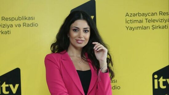 "İTV Xəbər"in məşhur aparıcısı efirdə yaşadığı dəhşəti danışdı: "Nə baş verdiyini salamlaşdığım an dedilər"