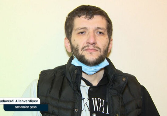 Bakıda özünü "seyid" kimi təqdim edən narkokuryer tutuldu: "Heyif oldu əziyyətlərim" - VİDEO