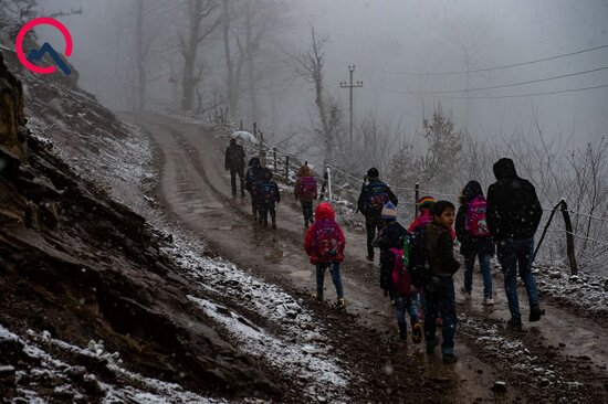 Təhsilin Diqo səviyyəsi... - Uşaq durub neyləsin?