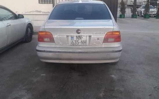 Xırdalanda narkotikin təsiri altında avtomobil idarə edən şəxs həbs olunub - FOTO