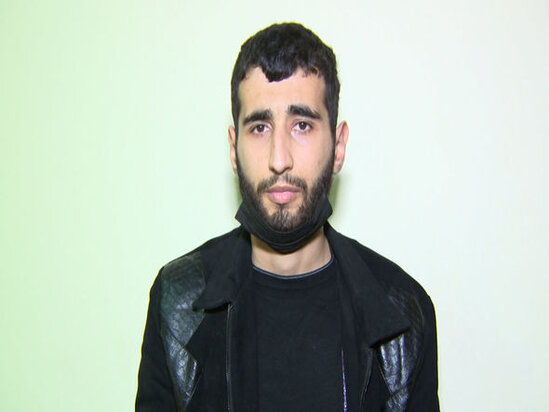 Yoldan 18 min manatlıq kanalizasiya qapaqlarını oğurlayan şəxs ələ keçdi - FOTO/VİDEO