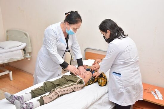 Şamaxı Rayon İcra Hakimiyyətindən acınacaqlı vəziyyətdə qalmış uşaqlarla bağlı AÇIQLAMA - FOTO