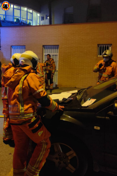 Qocalar evində yanğın: Çox sayda ölü və yaralı var - FOTO