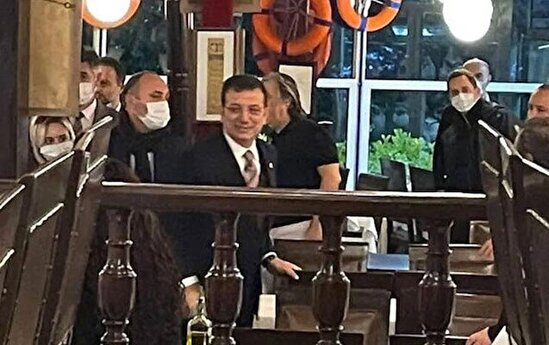 İmamoğlunun restorandakı fotosu narazılıq doğurdu