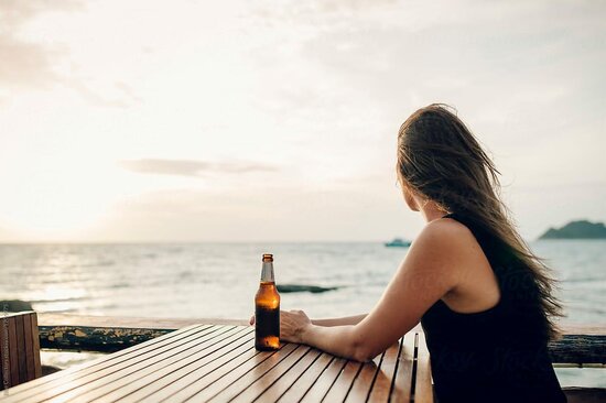 Bakıda gecə klubdan çıxan qızın qarşısını kəsdi: "Qaranlığa çəkib..."