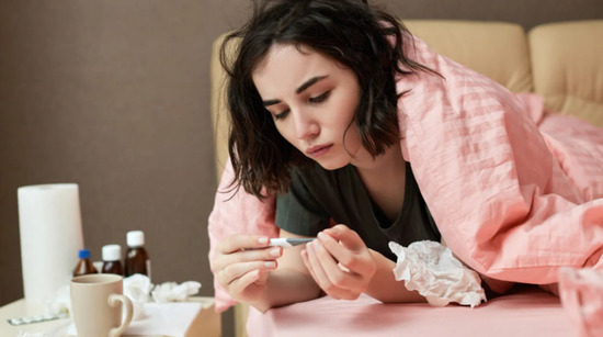 "Gizli omikron"un əsas simptomları açıqlanıb