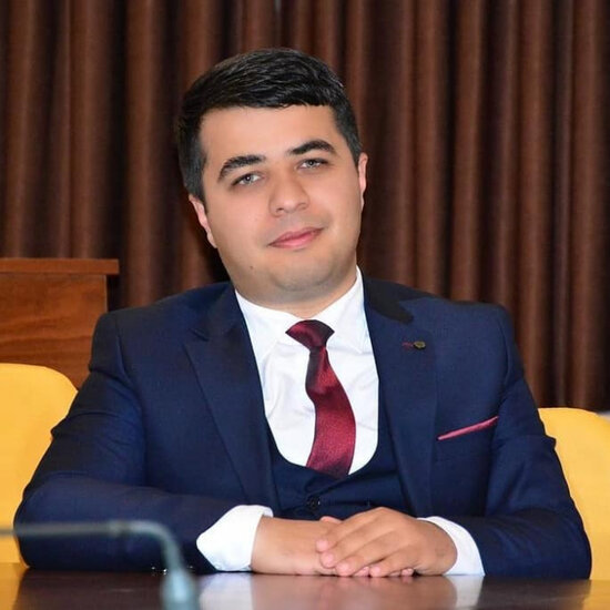 Prezidentin mükafatlandırdığı gənclər kimdir? - FOTO