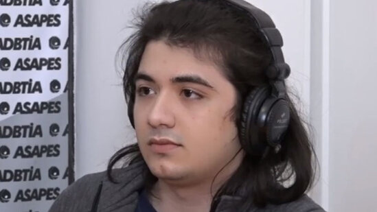 "Mənə ildə 80 min dollar təqaüd ayrılır" - Azərbaycanlı gənc