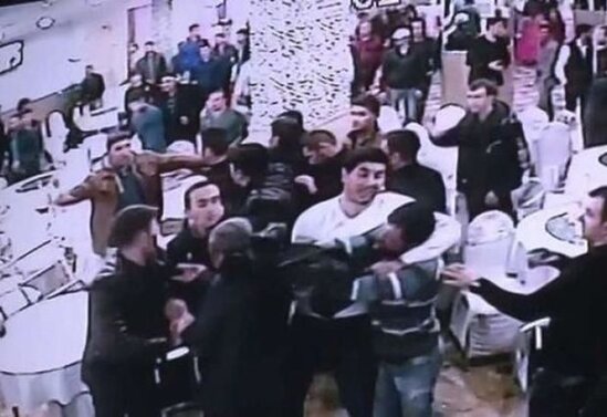 Gürcüstanda azərbaycanlıların toyunda kütləvi dava düşüb - FOTO