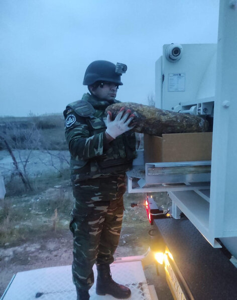 Abşeronda top mərmisi tapılıb - FOTO