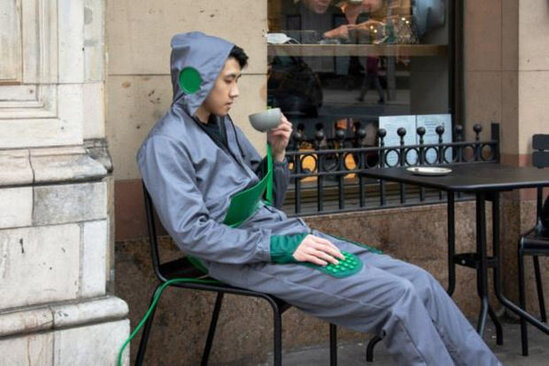 Məsafədən işləmək üçün "kompüterli" geyimlər hazırlanıb