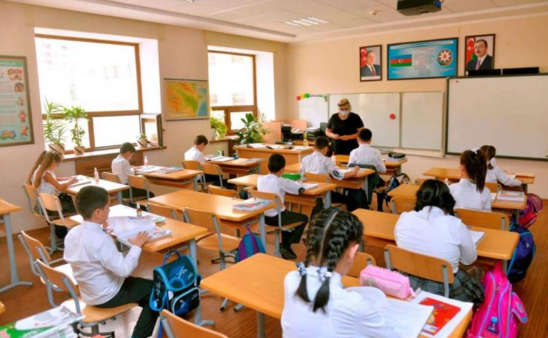 Bakıda məktəb koronavirusa görə bağlandı