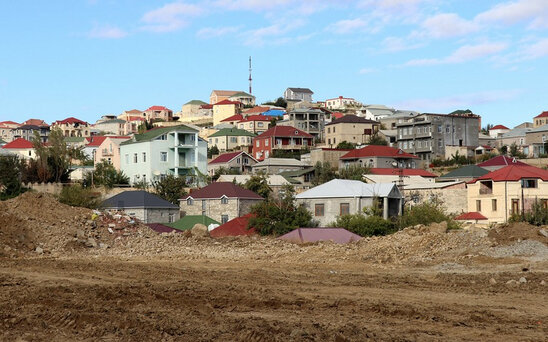 Bakıda hansı evlərin çətin satıldığı məlum olub