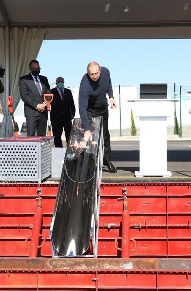 İlham Əliyev Ağdam Sənaye Parkında iki müəssisənin təməlini qoydu - FOTO