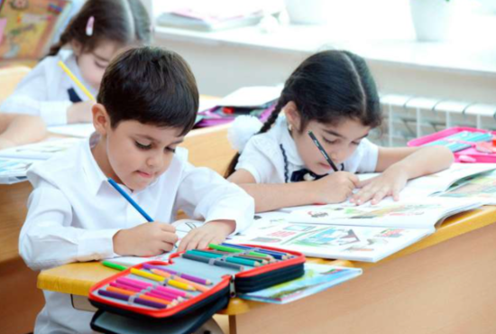 Şagirdlərin elektron yerdəyişməsinə başlanılıb