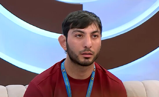 Küçədə yaşayan Avropa çempionu: "Hamı məndən imtina edib" - VİDEO