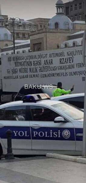 Bakıda TIR sürücüləri yolu bağladı- FOTO/VİDEO