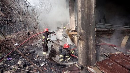 "Ulduz" metrostansiyasının yaxınlığında yanğın söndürlüdü - FOTO+VİDEO (YENİLƏNİB)