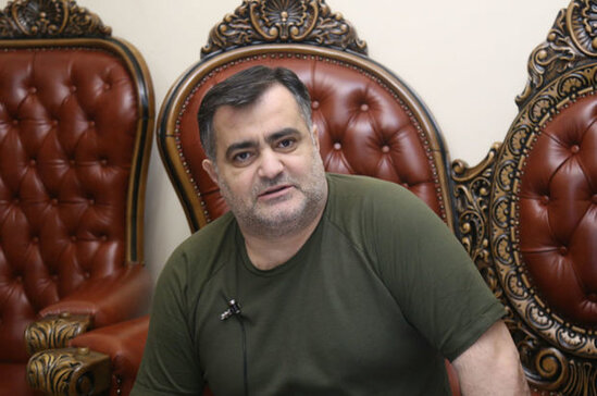 Maqsud Mahmudov: "DGK-nin keçmiş əməkdaşına 28 min manatlıq tapança verdim"