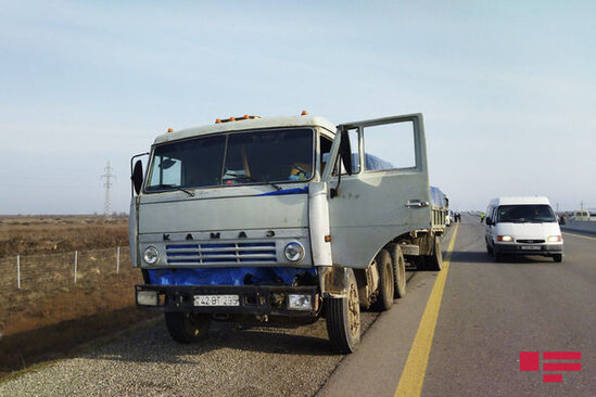 Salyanda bir nəfərin ölümü ilə nəticələnən qəzanın görüntüləri - YENİLƏNİB + FOTO/VİDEO
