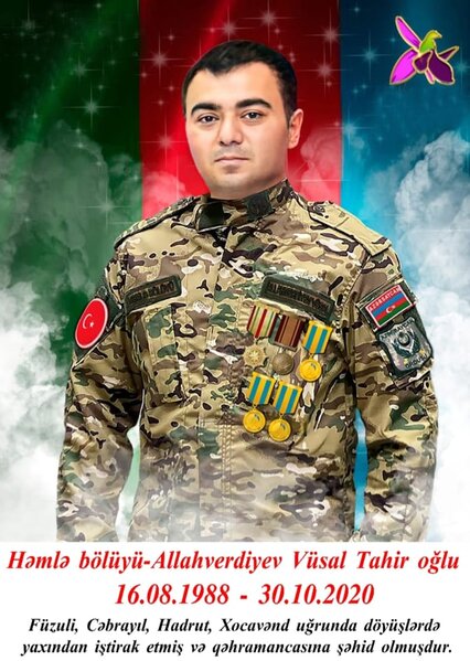 Oğlunun arzusunu yerinə yetirməyən şəhid anası: "Hər dəfə güzgüyə baxanda utanıram"