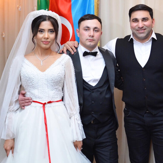 Bir ayağını itirən qazimizin ad günündə toyu oldu - FOTO