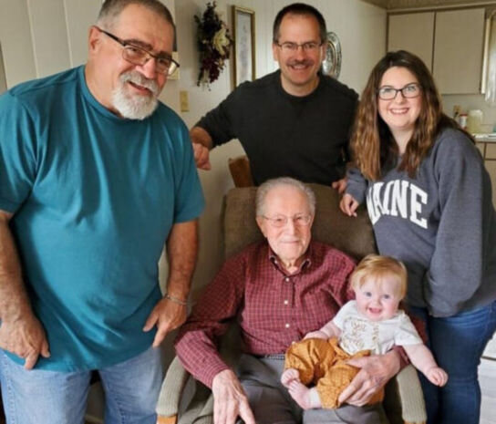 102 yaşlı avtomobil həvəskarı uzunömürlülüyün sirrini açıb