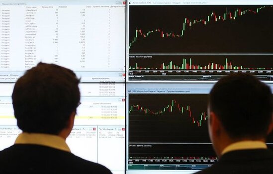 Moskva və Sankt-Peterburq birjaları əməliyyatları dayandırdı