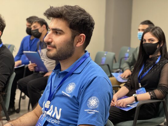 "Azərbaycan Könüllülərinin İnkişaf Proqramının" ilk təlimlərinə start verilib - FOTOLAR