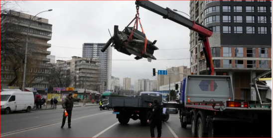 Ukraynada müharibənin ilk günü FOTOLARDA