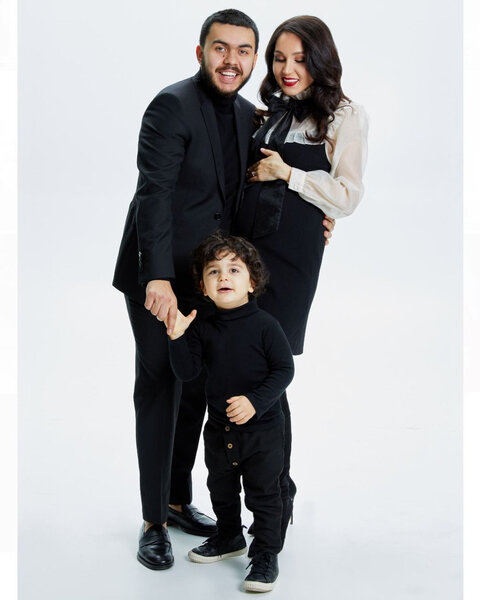 Kiyevdə yaşayan azərbaycanlı müğənni: "Oğlum Odessada qalıb" - FOTO