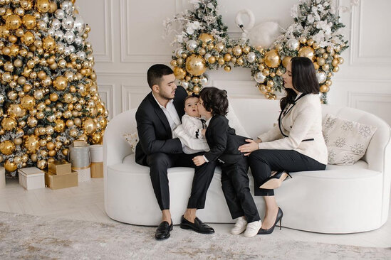 Kiyevdə yaşayan azərbaycanlı müğənni: "Oğlum Odessada qalıb" - FOTO