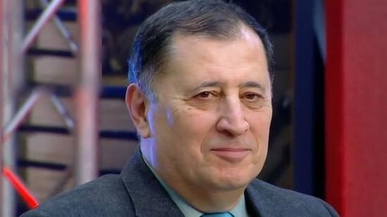 Baba Vəziroğlunun çap etdirdiyi kitaba görə həbs olunmasını istəyən yazıçı kim idi? - VİDEO