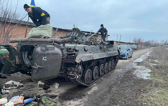 "Rusiya tankını yalın əlləri ilə tutublar" - FOTO