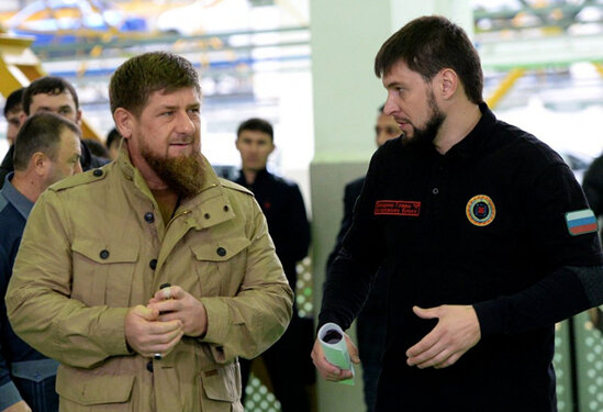 Kadırovun köməkçisi Kiyevə doğru irəliləyir - FOTO
