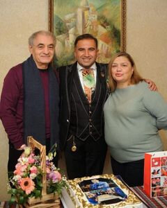 Hacı Nuran: "Övlad həsrətini Fəxrəddinin varlığı ilə ovudurdu" - FOTO