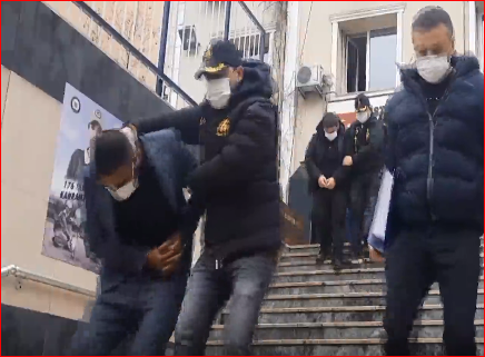 Əmlakçını qaçırdaraq 240 min manat tələb etdilər - VİDEO