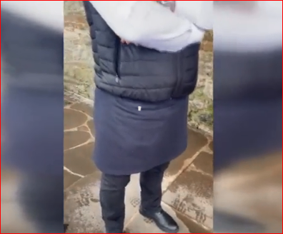 Məşhur restoranda QALMAQAL: Hicablı olduğu üçün içəri buraxmadılar - VİDEO