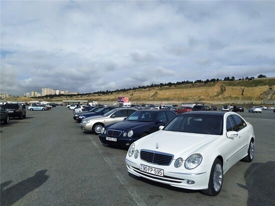 Rusiya-Ukrayna müharibəsi Azərbaycanda maşın bazarına təsir edəcək?